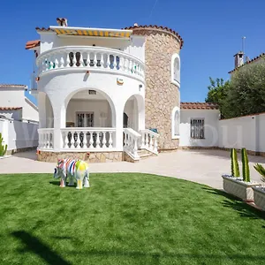 Et Avec Piscine - Wehostyou Empuriabrava